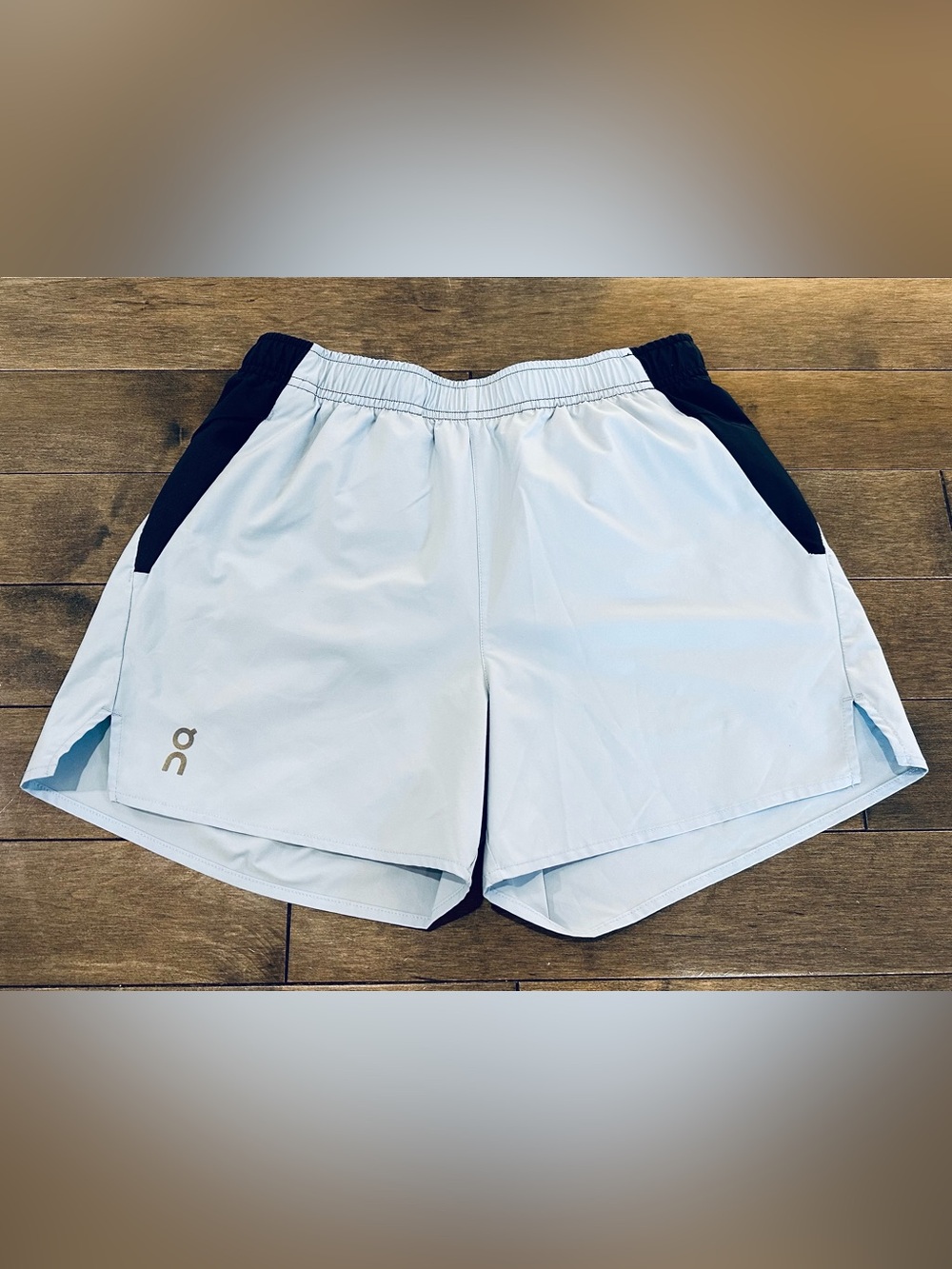 W Sz XS On Cloud On Running Essential Lined Athletic Shorts